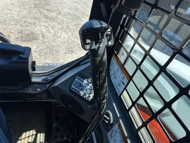 bobcat-s550-image-19