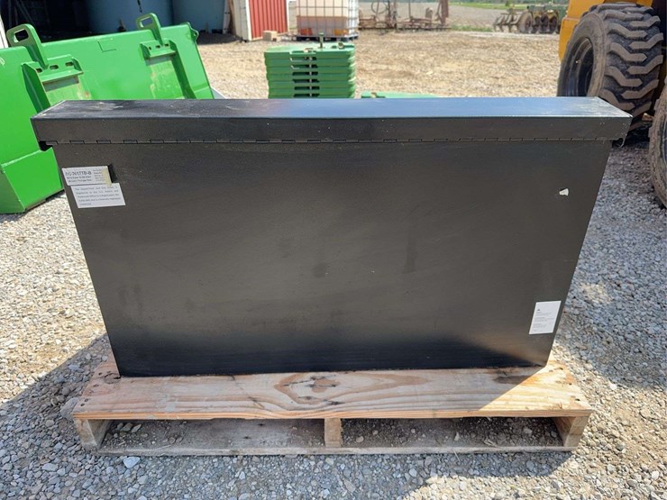 36”-john-deere-toolbox-w/-full-set-of-hand-tools---ac-3617tb-b-image-2