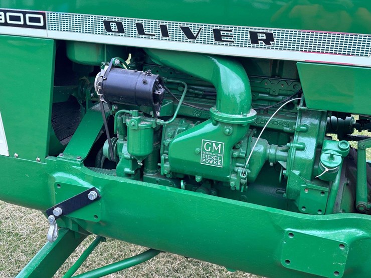 1960-oliver-1900-image-33