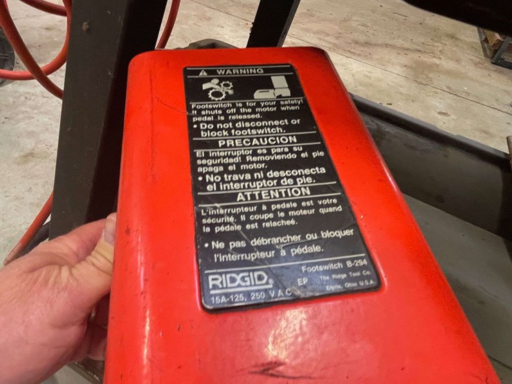 ridgid-535-pipe-threader-image-14