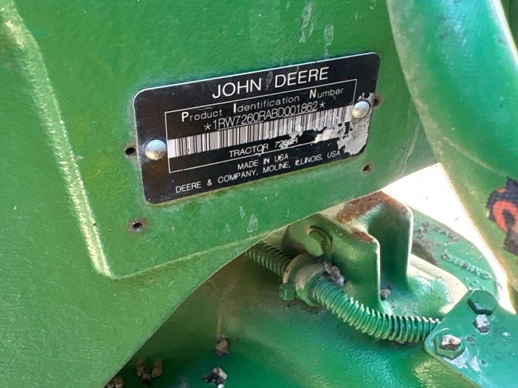 2011-john-deere-7260r-image-33
