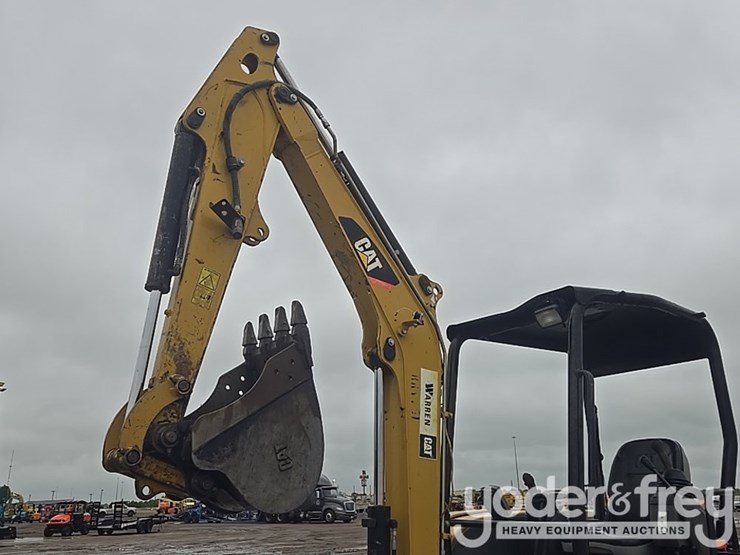 2012-caterpillar-303.5e-cr-image-21