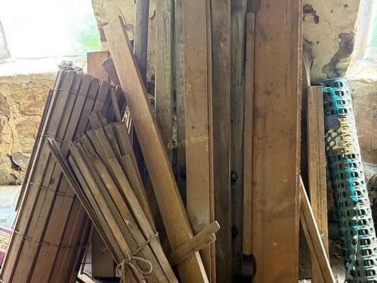 snow-fence,-lumber-etc-image-1