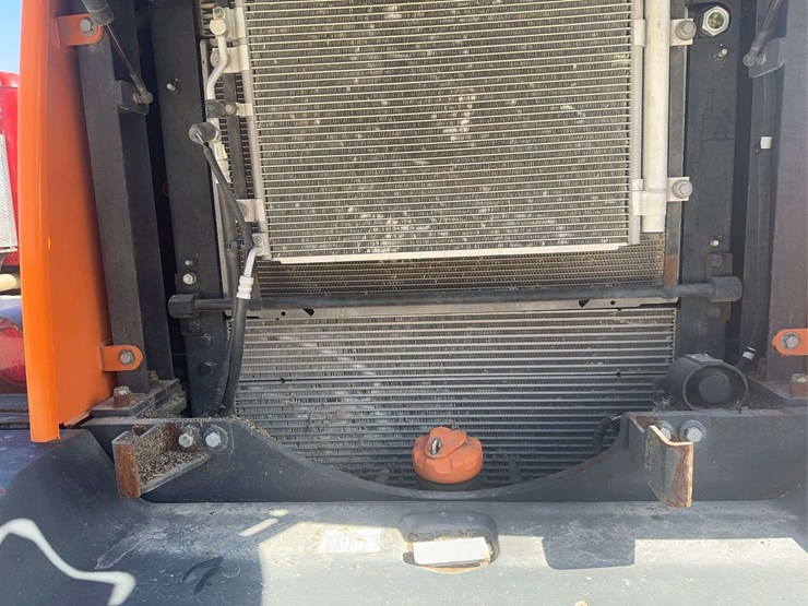 2021-doosan-dl220-5-image-48