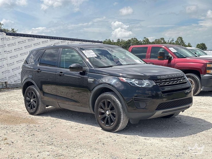2019-land-rover-discovery-sport-awd-suv-image-2