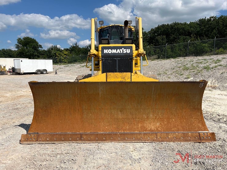komatsu-d65px-18-image-11