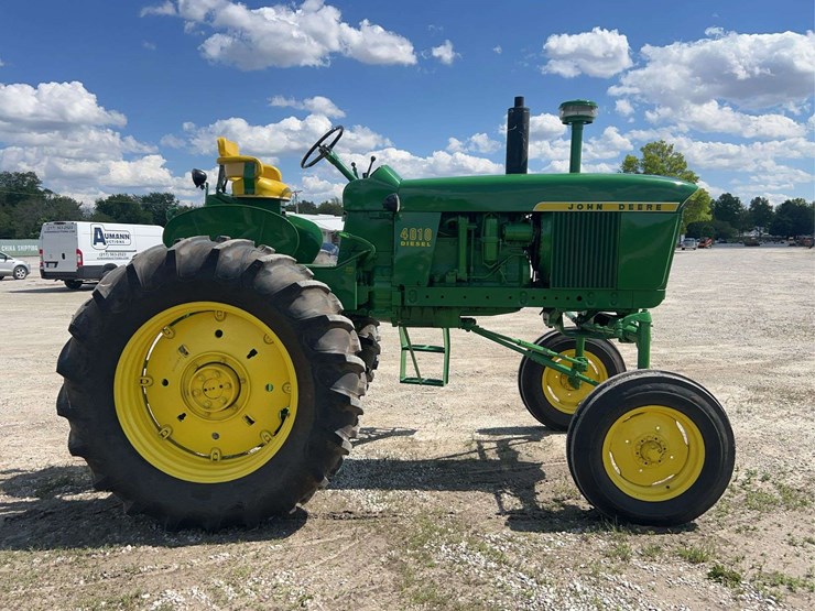 john-deere-4010-image-6