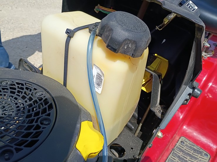troy-bilt-bronco-image-12
