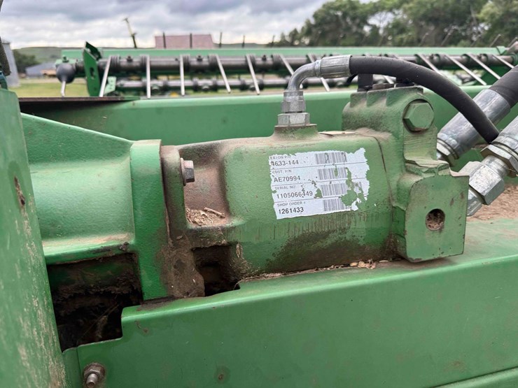 2006-john-deere-4895-image-13