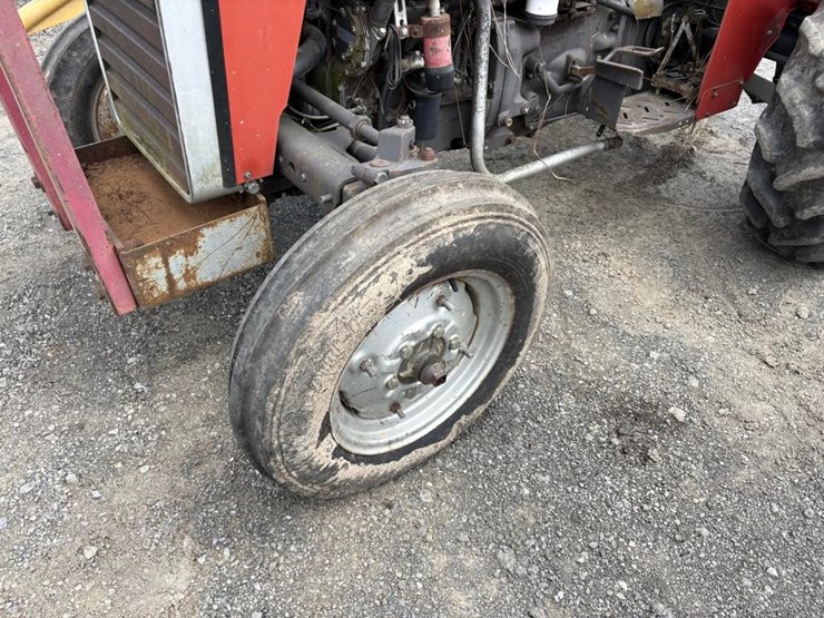 massey-ferguson-240-image-7