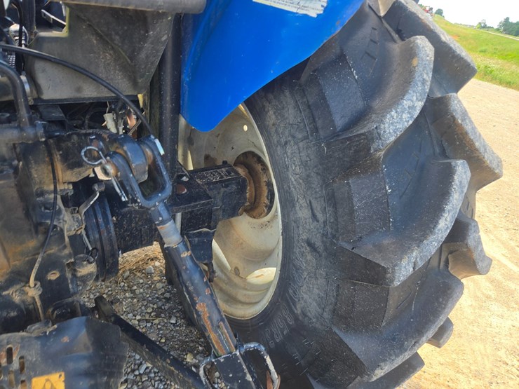 new-holland-t4030-image-41