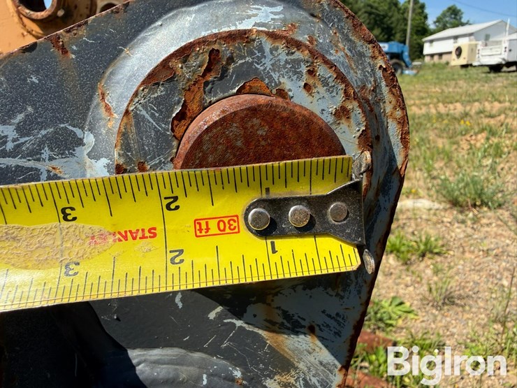 strickland-18"-mini-excavator-bucket-image-19