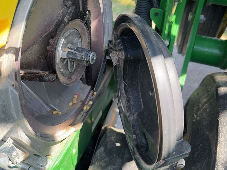 2019-john-deere-1795-image-40