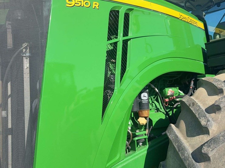 2014-john-deere-9510r-image-42