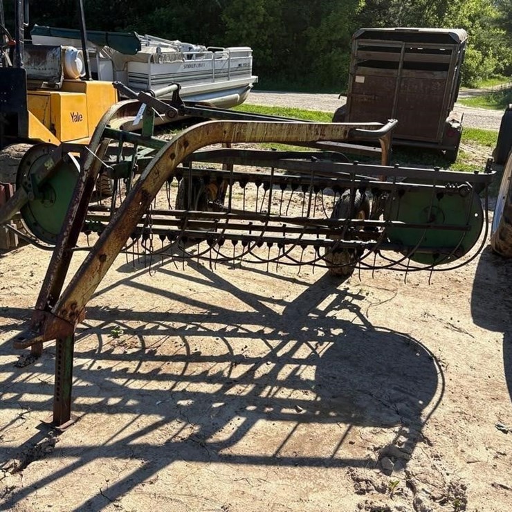 JOHN DEERE 894A