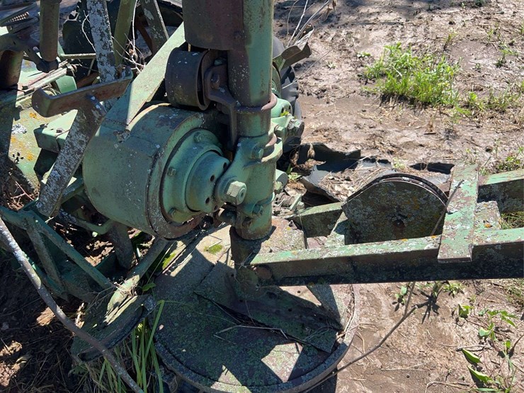 john-deere-26-image-10