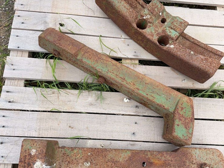 john-deere-620-image-1