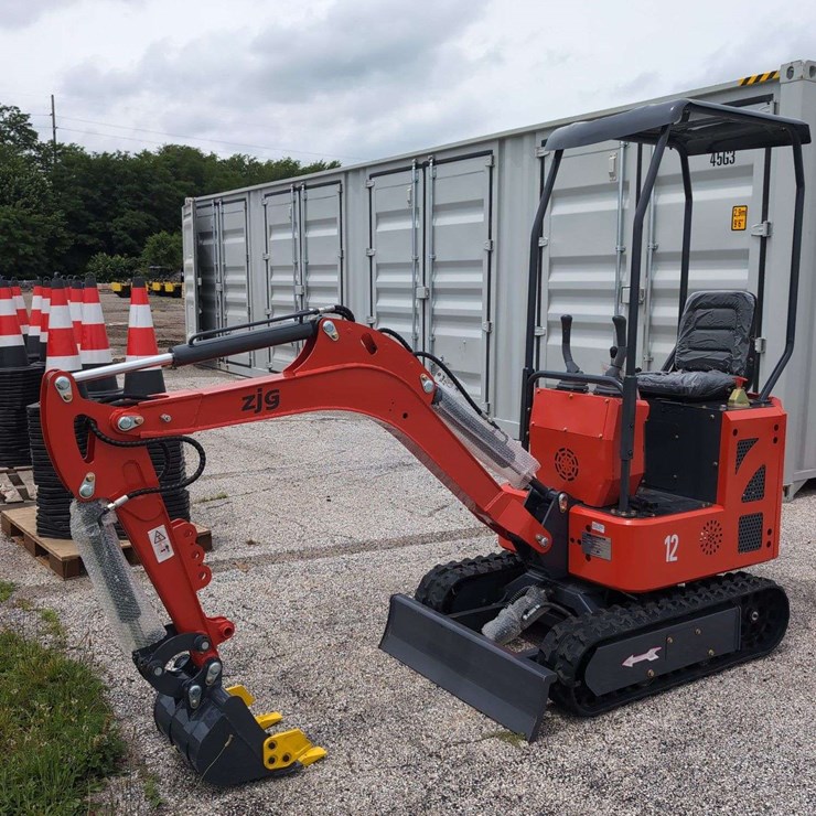 ZJG Mini Excavator ZJ-12 - RED - Non Running Engine Issues