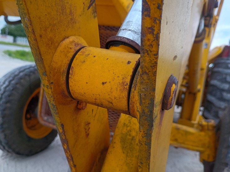 massey-ferguson-50e-image-89