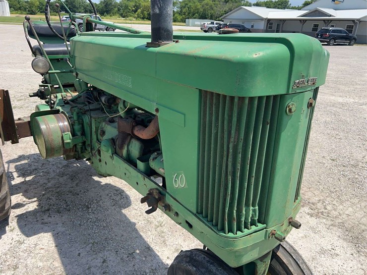 john-deere-60-image-10