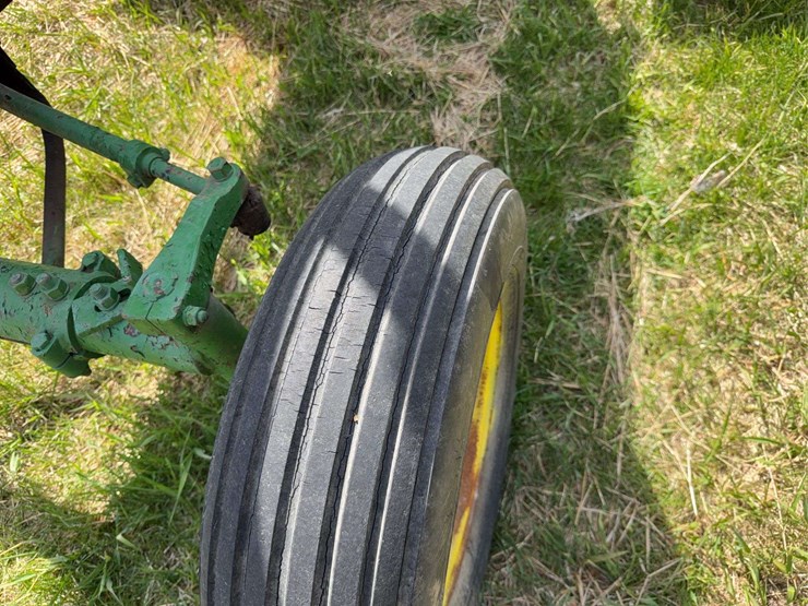 john-deere-730-image-10