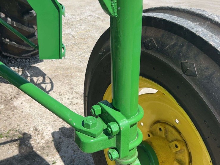 john-deere-4010-image-20
