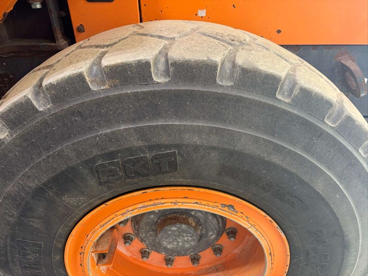 2021-doosan-dl220-5-image-21