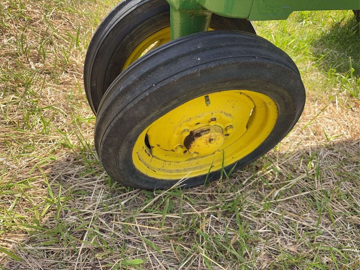 john-deere-h-image-10