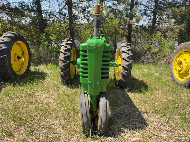 john-deere-b-image-18
