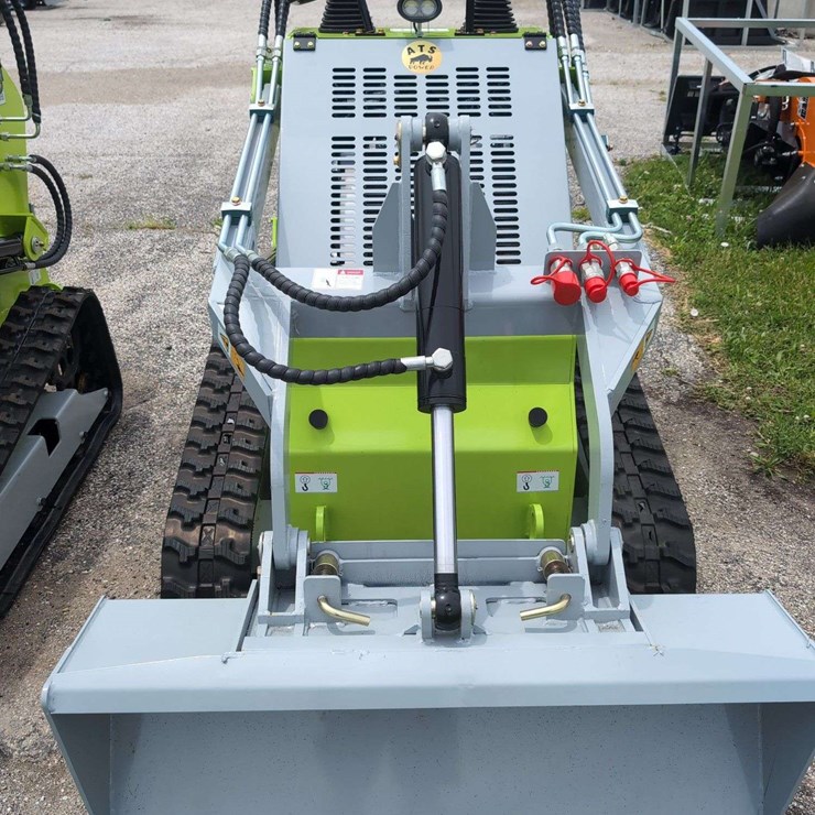 ATS Mini Crawler Loader - T460 - Green - 23HP