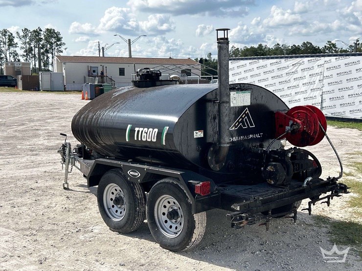 2022-weiler-tt600-t/a-towable-tack-trailer-image-4