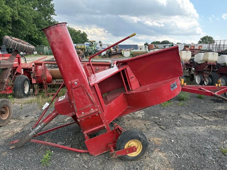 new-holland-40-image-1