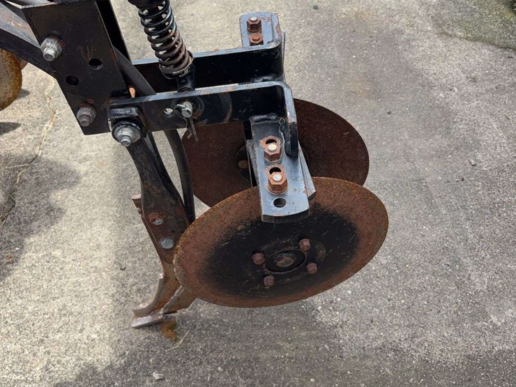 15-knife-nh3-bar,-3pt-or-pull-type-image-17