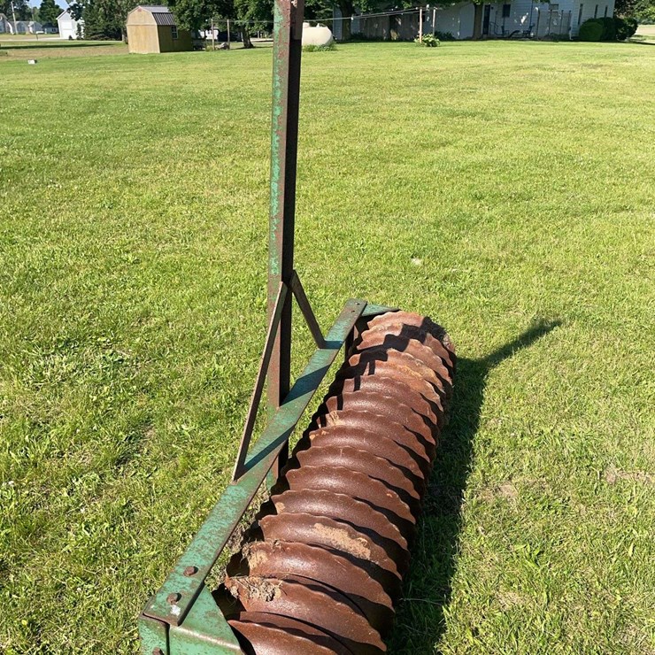 5’ cultipacker pup