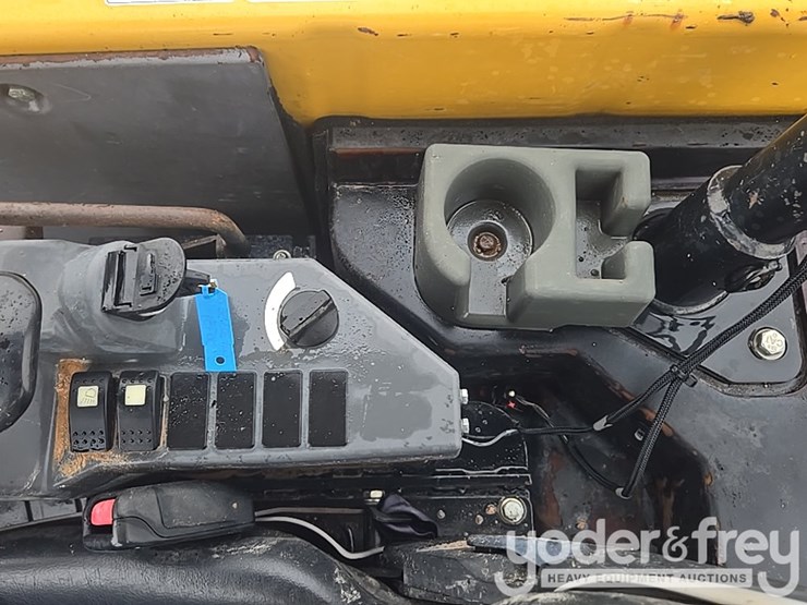 2012-caterpillar-303.5e-cr-image-45