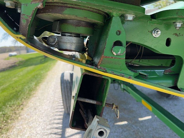 2018-john-deere-635fd-image-22