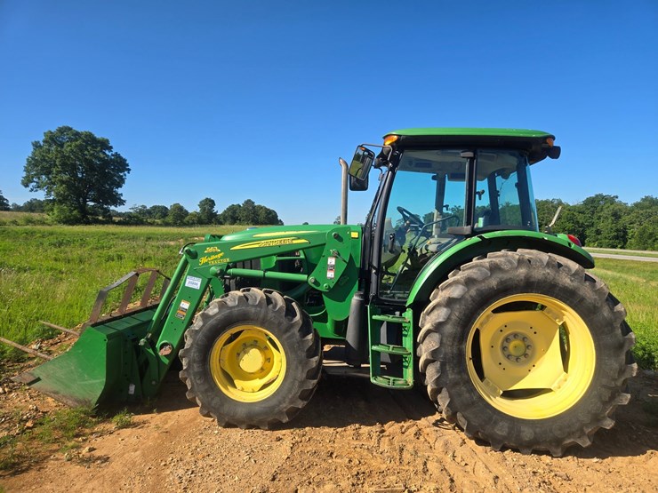 2010-john-deere-6115d-image-5