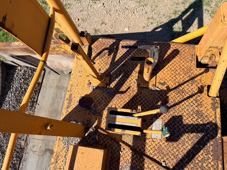 2000-john-deere-6-image-51