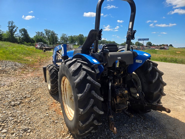 new-holland-t4030-image-7