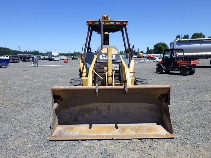 caterpillar-430d-image-2