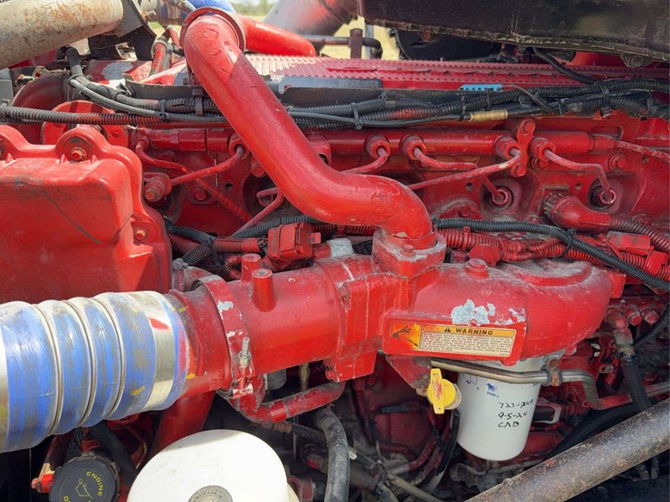 peterbilt-579-image-60