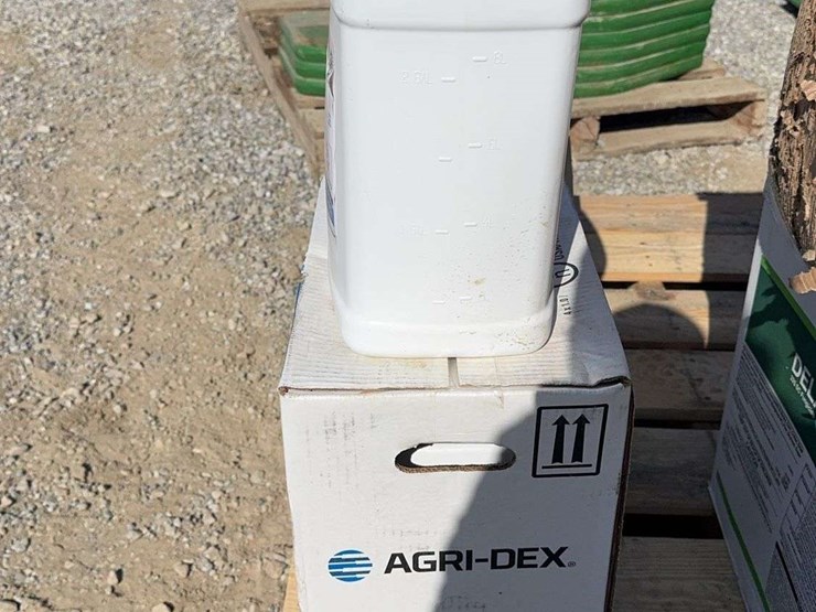 agri-dex---crop-oil---qty.-3---2.5-gal-jugs-image-3