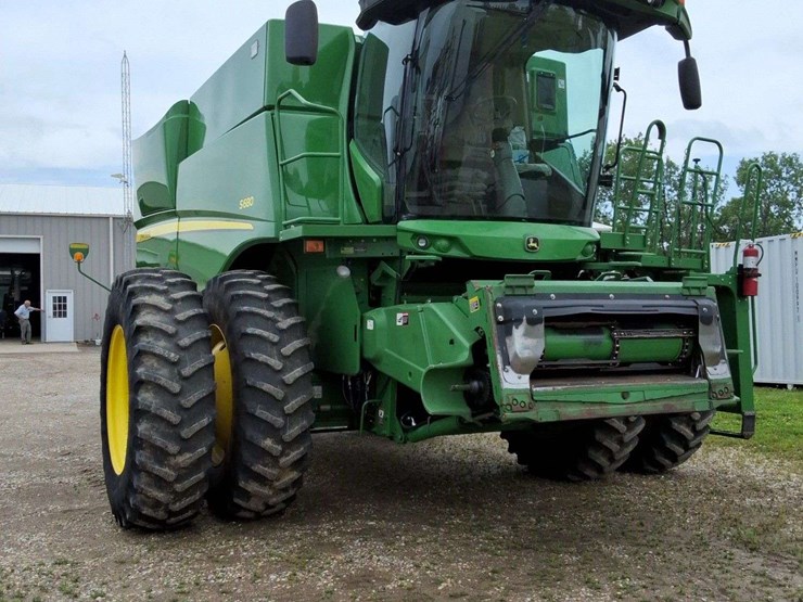 2014-john-deere-s680-image-24