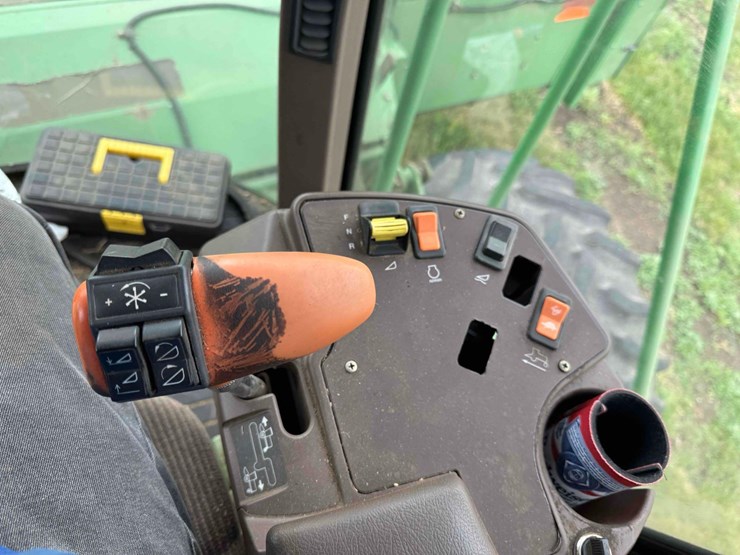 2006-john-deere-4895-image-26