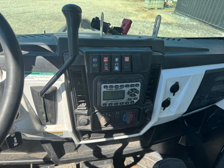 2016-bobcat-3650-image-21