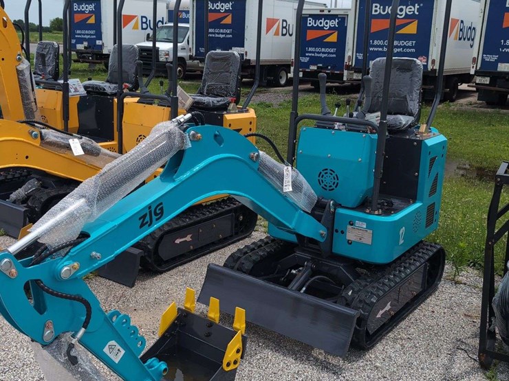 zjg-mini-excavator-zj-12---blue-image-1