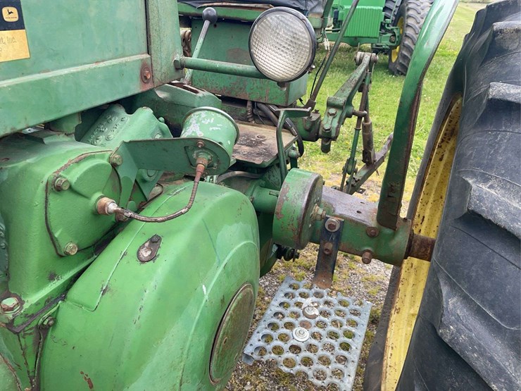 john-deere-60-image-12
