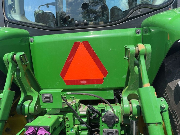 2013-john-deere-8285r-image-67