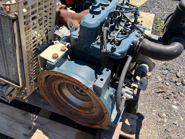 kubota-engine-image-3
