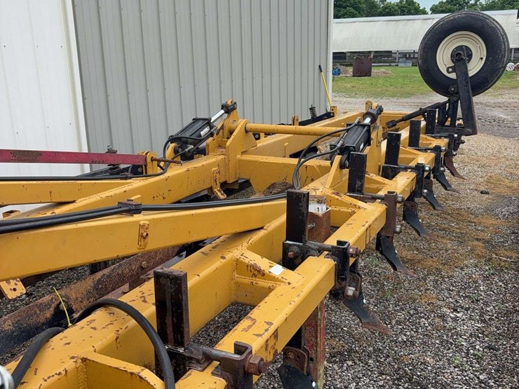 2012-40ft-3pt-hipper/-ridger-image-12